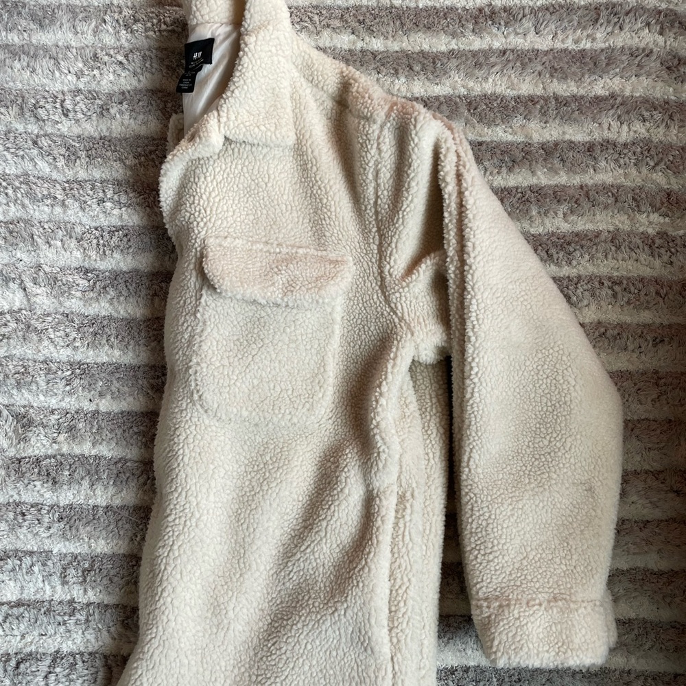 H&M Cream Fleece/Sherpa Lightweight Jacket